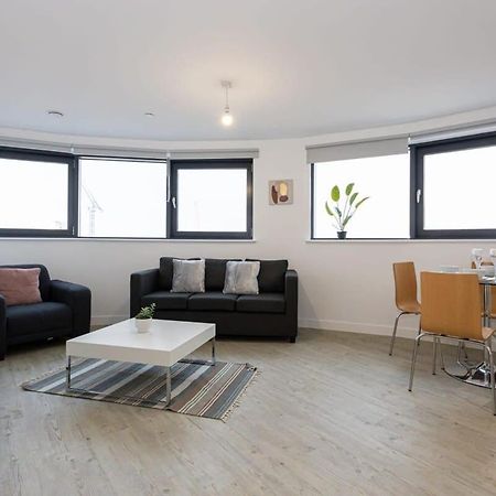 Stunning 2 Bed Apartment In Salford Amazing Views Manchester Eksteriør billede